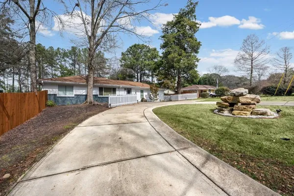 $3,500 | 414 Charles Place, Roswell, GA 30075