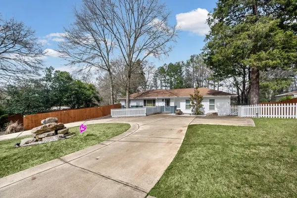 $3,500 | 414 Charles Place, Roswell, GA 30075