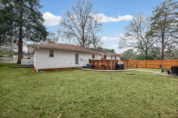 $3,500 | 414 Charles Place, Roswell, GA 30075