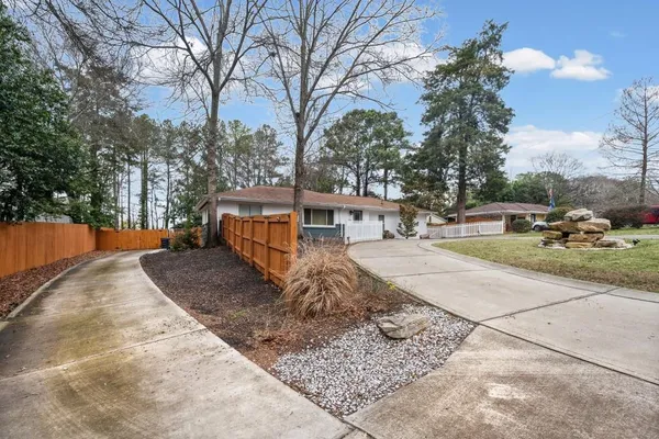 $3,500 | 414 Charles Place, Roswell, GA 30075