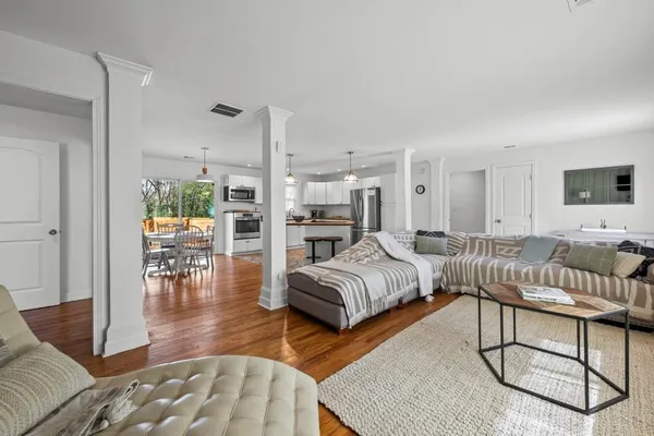 $3,500 | 414 Charles Place, Roswell, GA 30075