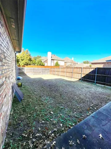 $2,750 | 322 Suncreek Drive, Allen, TX 75013