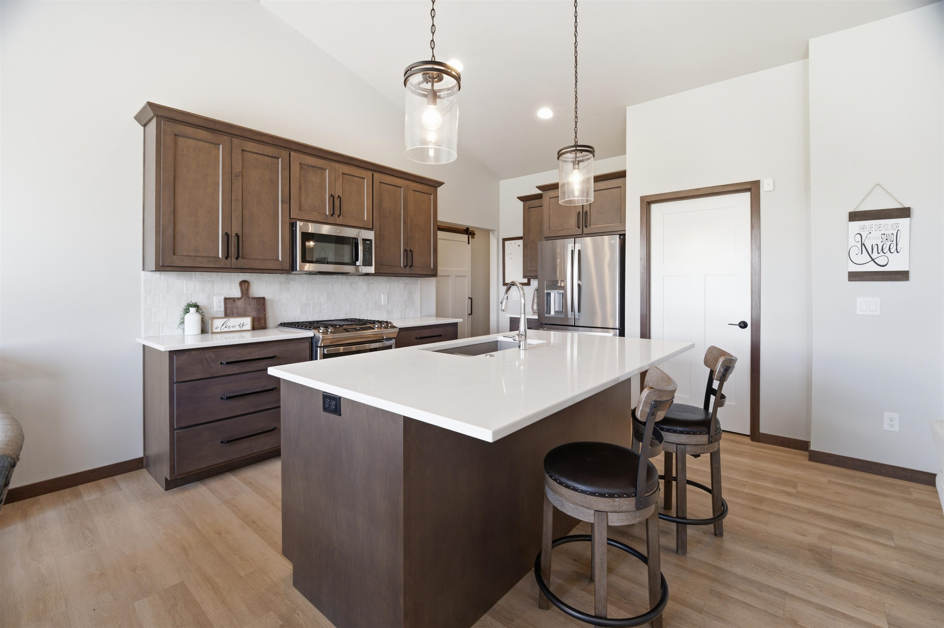 2875 East Turquoise Lane Appleton, WI 54913 - Photo 9 of 38