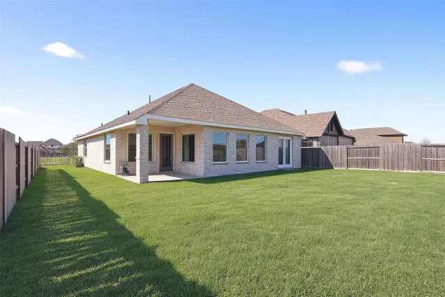 a picture of a bench in front of door