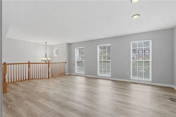 $2,550 | 617 East Village Green Boulevard, Mars, PA 16046