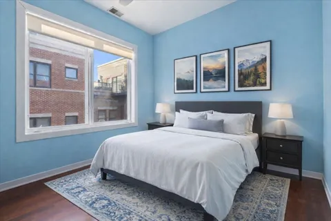 $675,000 | 2314 West Wabansia Avenue, Unit 3W, Chicago, IL 60647