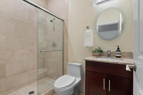 $675,000 | 2314 West Wabansia Avenue, Unit 3W, Chicago, IL 60647