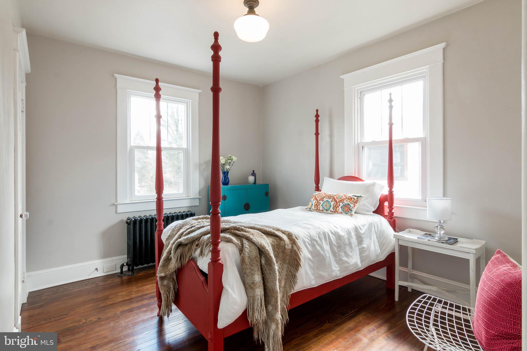5809 Clearspring Road Baltimore, MD 21212 - Photo 35 of 42 Sunny 2nd & 3rd bedrooms!