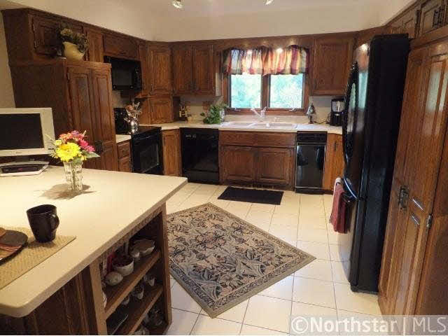 941 Forest Dale Road New Brighton, MN 55112 - Photo 2 of 18 Gallery Image 2