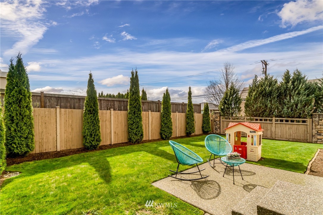 4114 167th Place Southeast Bothell, WA 98012 - Photo 38 of 38 swimming pool with an outdoor seating