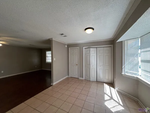 $1,495 | 8817 Shadow Bluff Avenue, Denham Springs, LA 70726