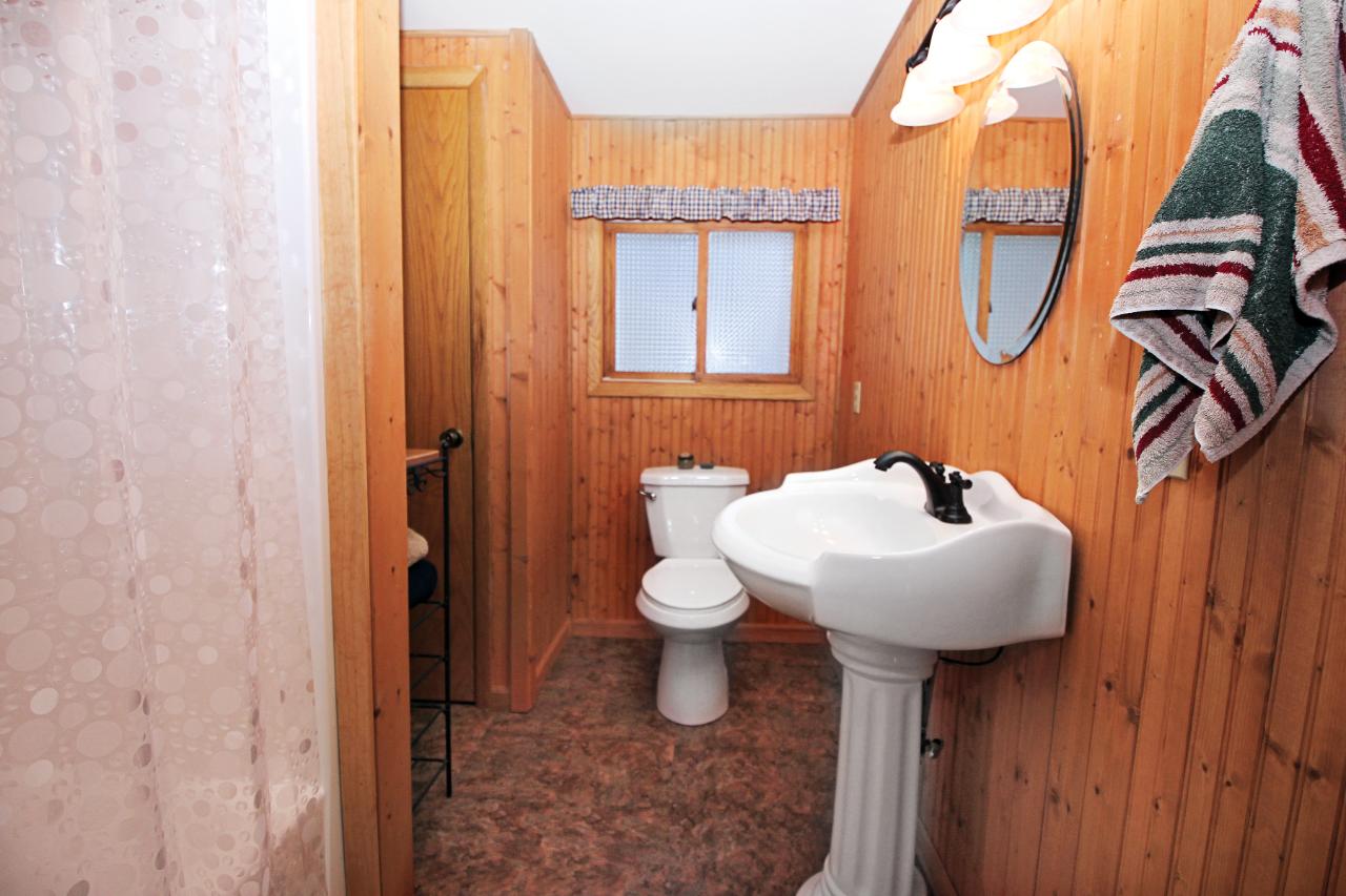 1395 Everett Road Eagle River, WI 54521 - Photo 21 of 27 Gallery Image 21