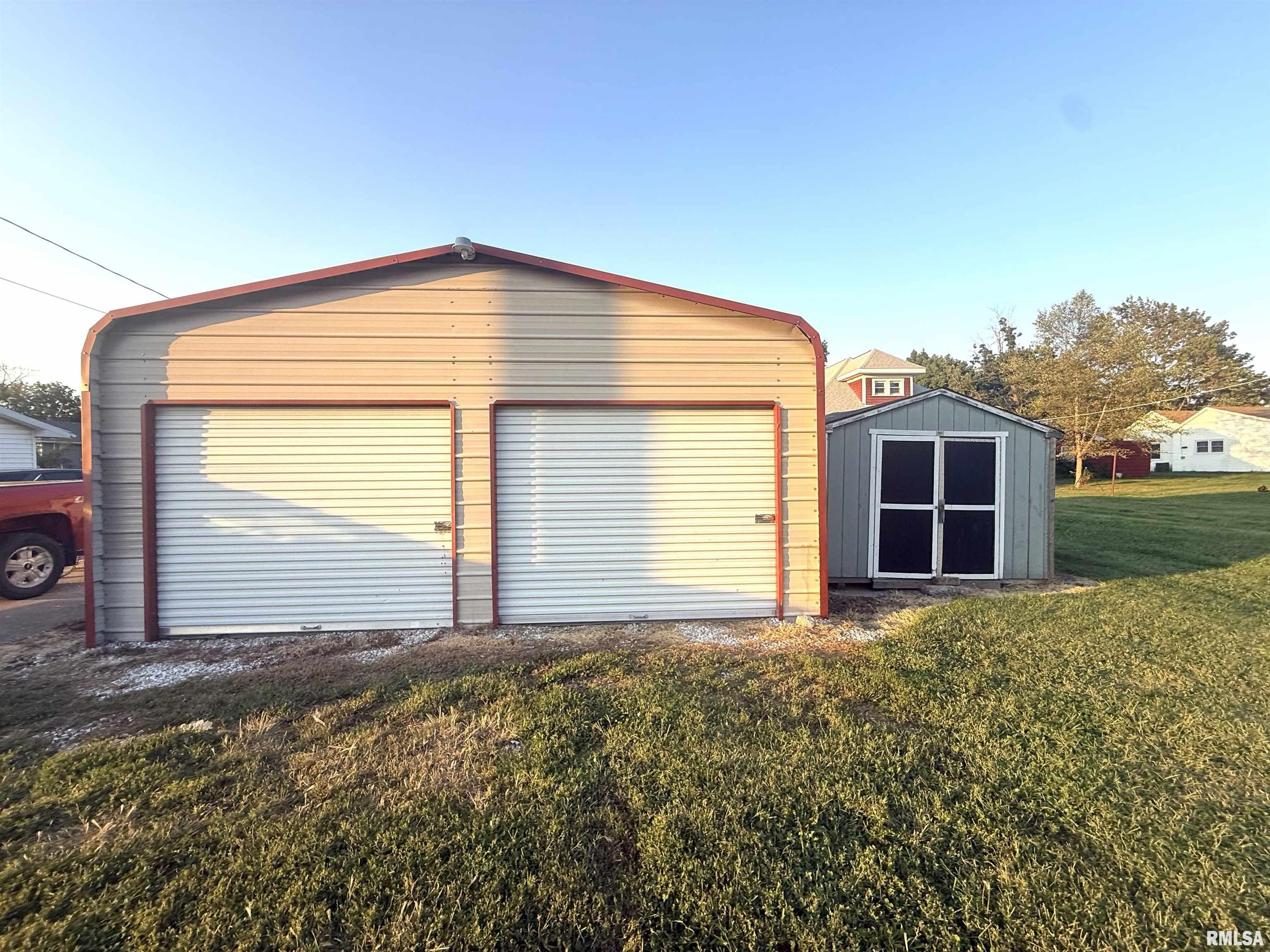 620 Jackson Street Warsaw, IL 62379 - Photo 12 of 13 Gallery Image 12