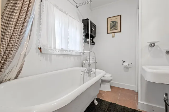 $7,900,000 | 180 Sewall Road, Wolfeboro, NH 03894