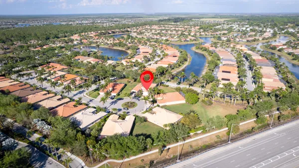$399,000 | 14190 Fall Creek Court, Naples, FL 34114