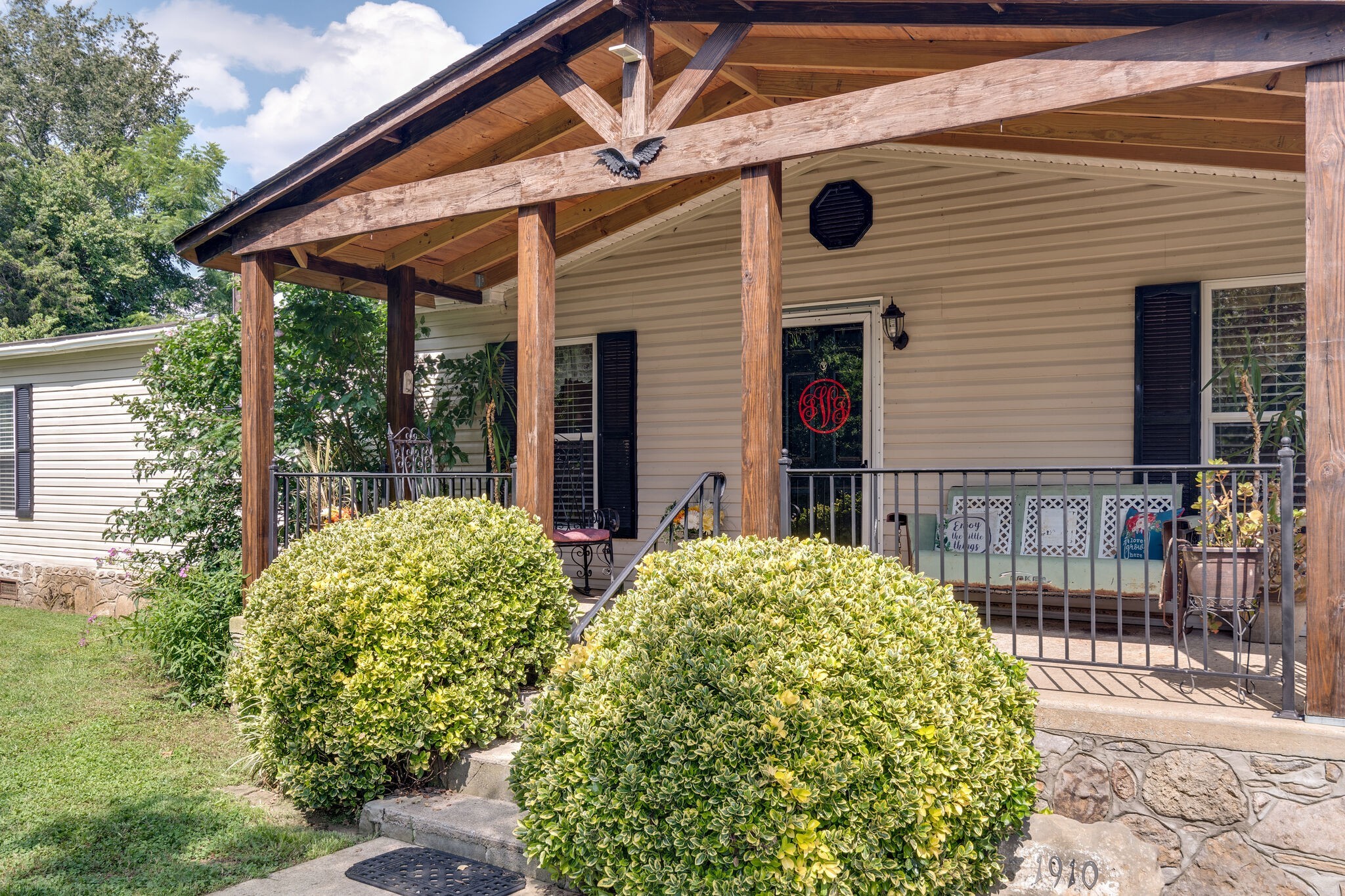 1910 Little Dry Creek Road Pulaski, TN 38478 - Photo 5 of 34 Gallery Image 5