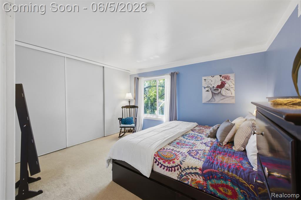 40435 Oak Tree Novi, MI 48375 - Photo 21 of 45
