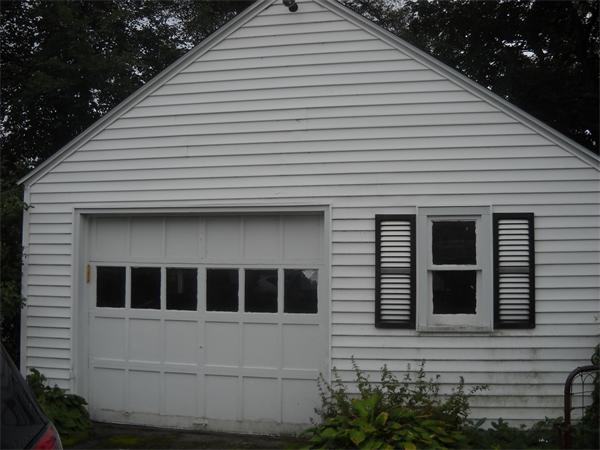 21 Smallwood Street Springfield, MA 01151 - Photo 10 of 12 Gallery Image 10