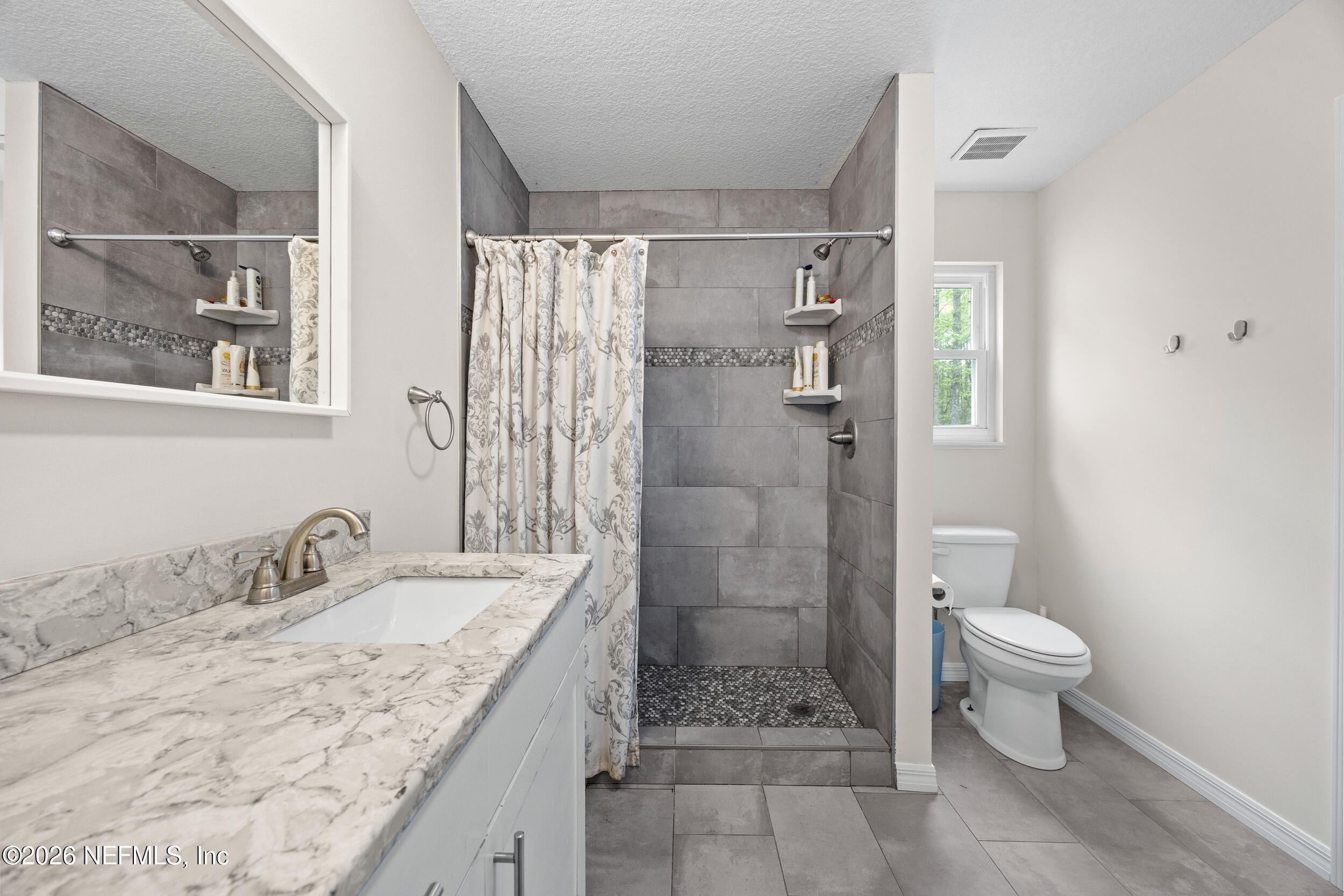 2030 Wayfare Lane Middleburg, FL 32068 - Photo 17 of 46 37 - interior