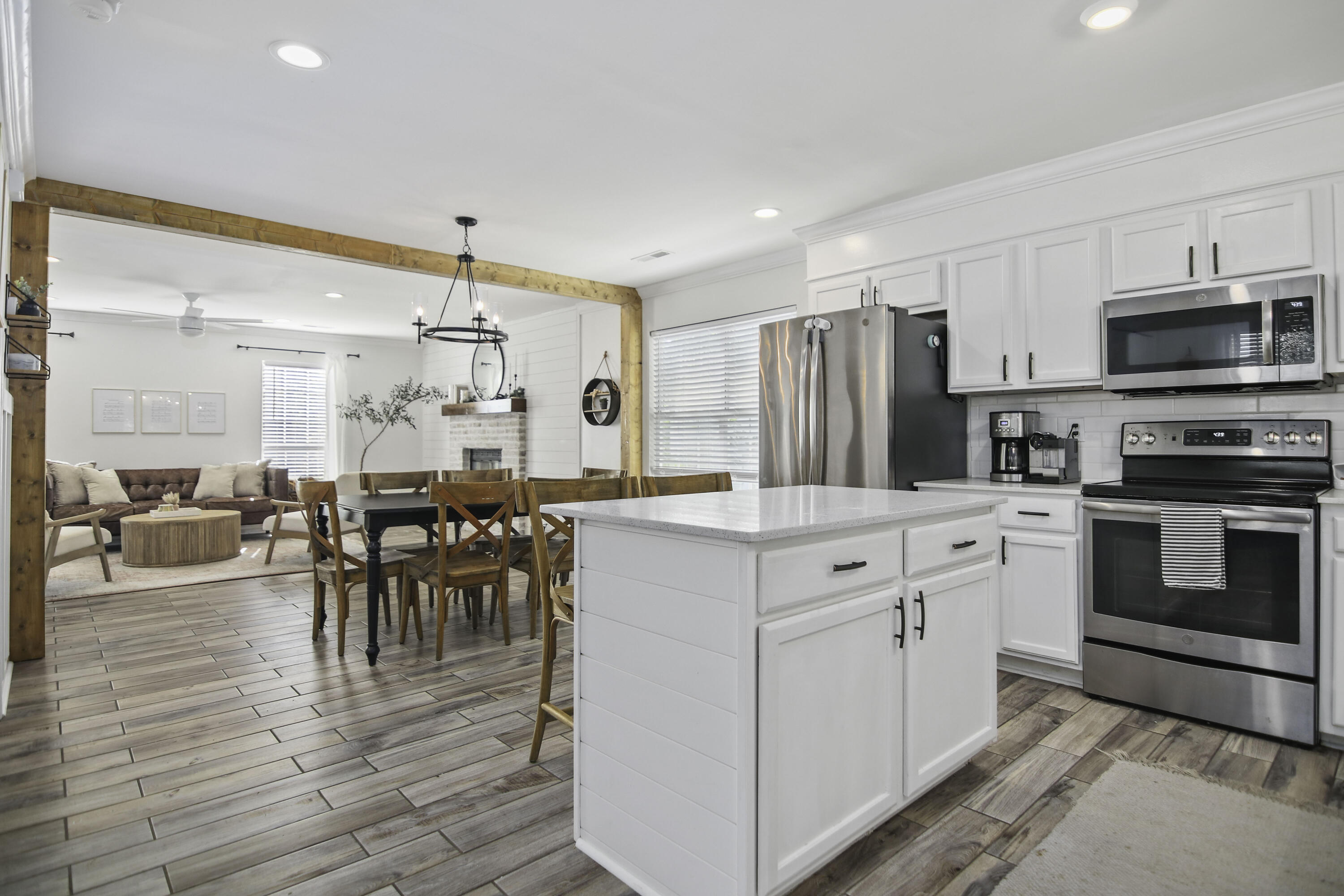 1941 Davant Circle Mount Pleasant, SC 29464 - Photo 10 of 30 1941DavantCir-CasaVerdeMedialLLC33