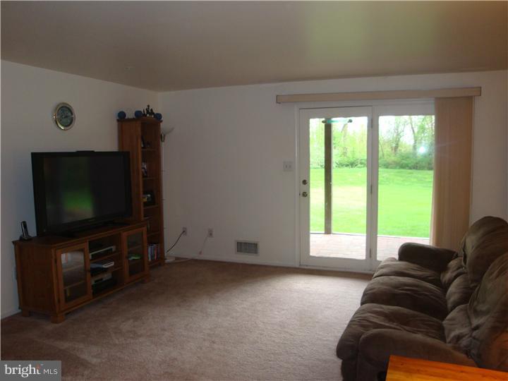 242 Fox Run Exton, PA 19341 - Photo 11 of 17 Basement - Finished