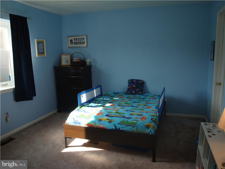 242 Fox Run Exton, PA 19341 - Photo 8 of 17 Bedroom 2
