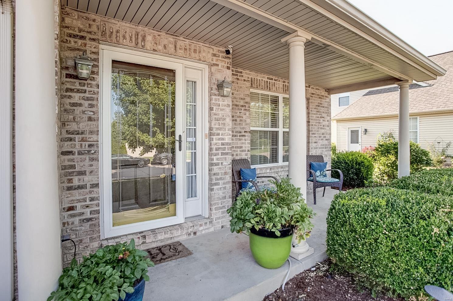 1225 Quail Ridge Court Belleville, IL 62221 - Photo 2 of 54 Gallery Image 2