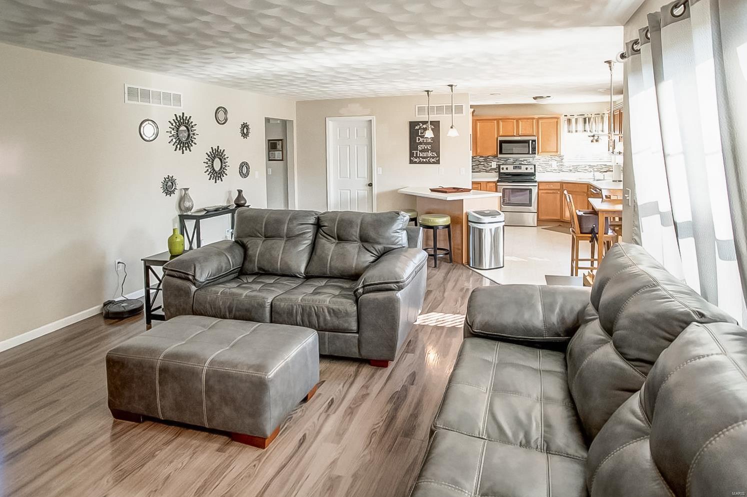 1225 Quail Ridge Court Belleville, IL 62221 - Photo 13 of 54 Gallery Image 13