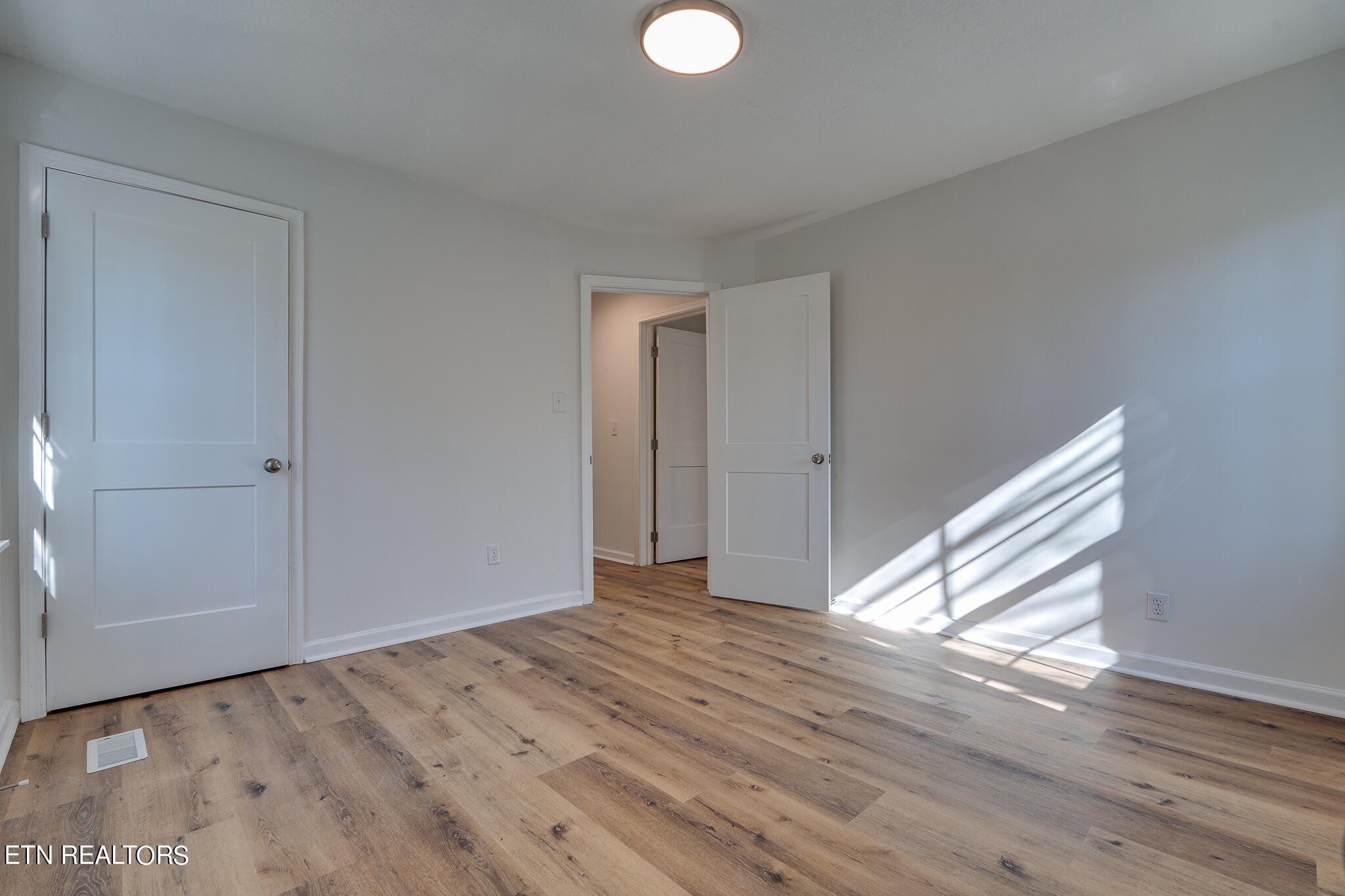 209 Maple Loop Road Knoxville, TN 37920 - Photo 16 of 42 Gallery Image 16