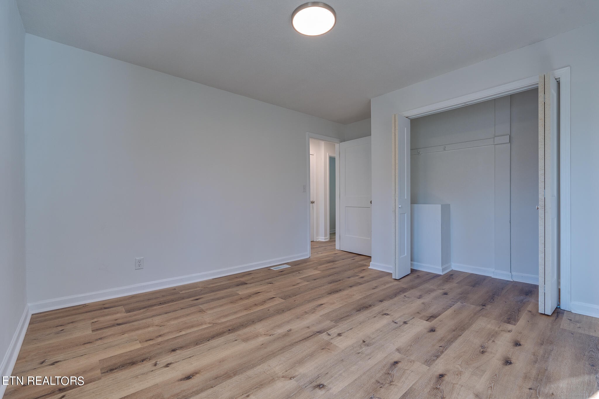 209 Maple Loop Road Knoxville, TN 37920 - Photo 36 of 42 Gallery Image 36