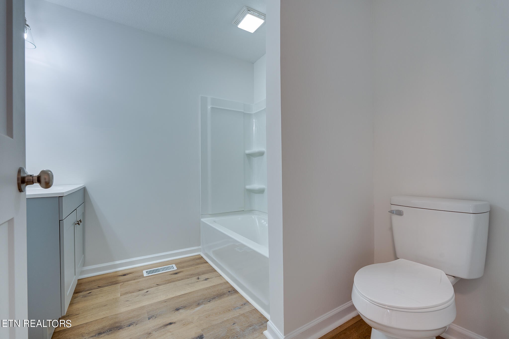 209 Maple Loop Road Knoxville, TN 37920 - Photo 10 of 42 Gallery Image 10