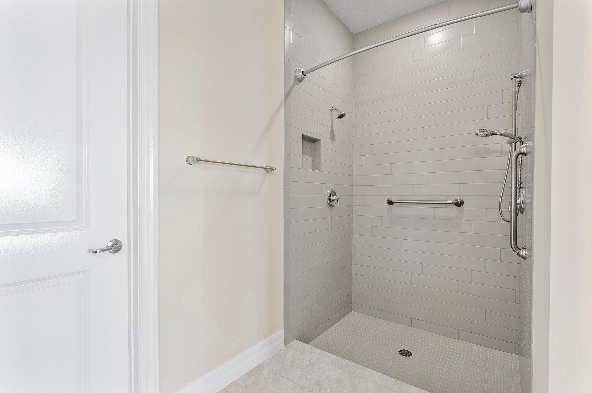 21908 Canadensis Circle, Unit 101 Boca Raton, FL 33428 - Photo 20 of 40 37-web-or-mls-0E2A7878