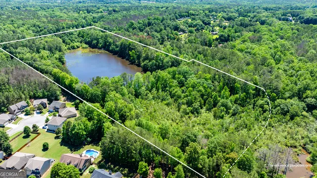 $650,000 | 8 Canterbury Drive, Newnan, GA 30263