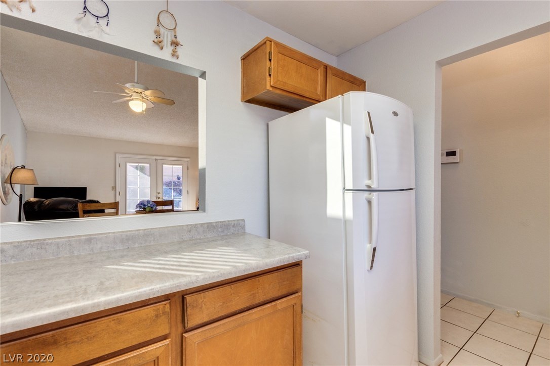 2805 Secret Canyon Road Henderson, NV 89074 - Photo 7 of 19