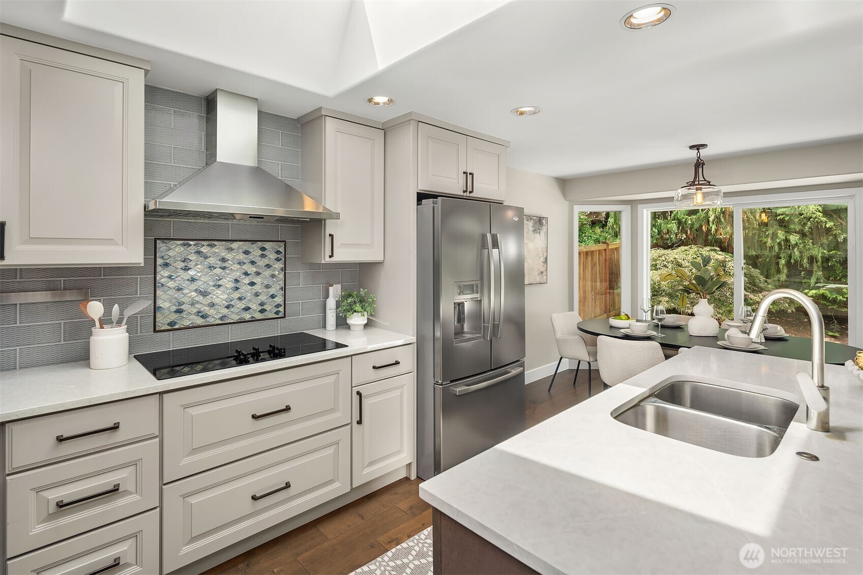1815 Field Avenue Northeast Renton, WA 98059 - Photo 10 of 39