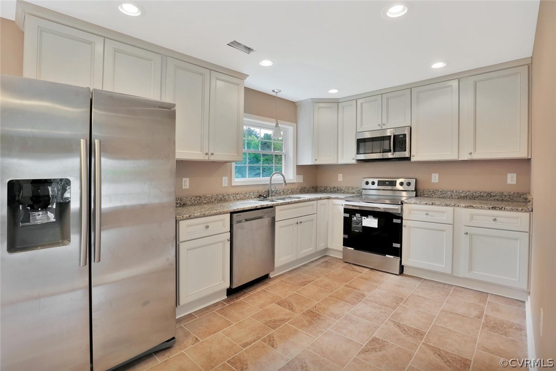 1313 Condover Road Henrico, VA 23229 - Photo 6 of 21 Gallery Image 6