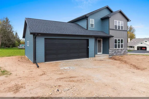 $399,000 | 1801 Southland Lane, New London, WI 54961