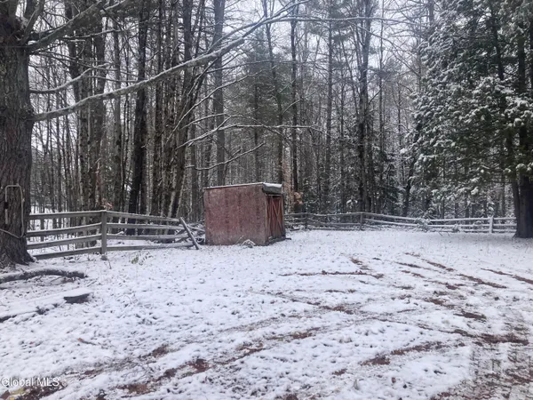 $139,400 | 856 Olmstedville Road, Chester, NY 12853