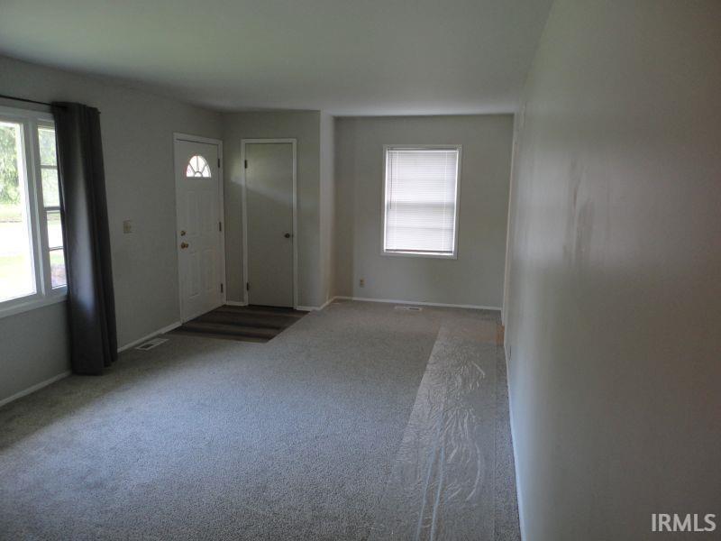 601 North Shellbark Road Muncie, IN 47304 - Photo 3 of 35