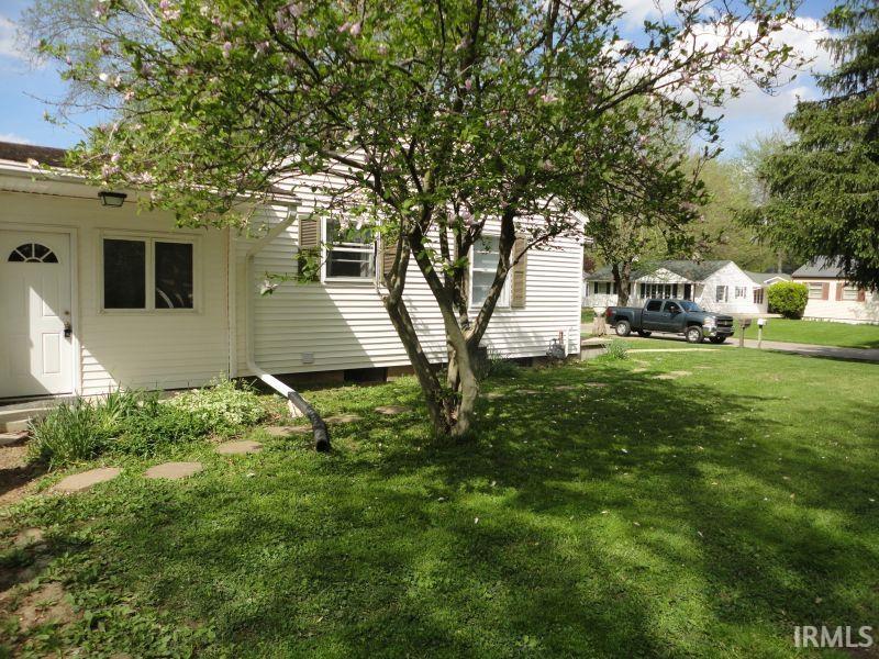 601 North Shellbark Road Muncie, IN 47304 - Photo 32 of 35