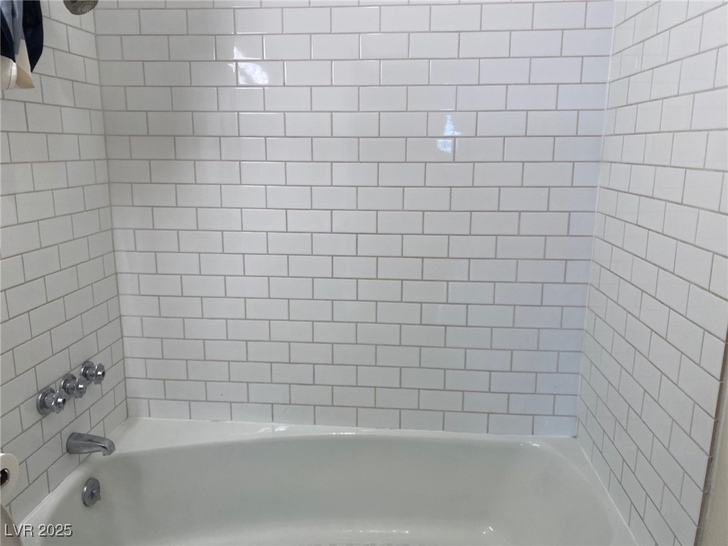 1001 Mill Street Ely, NV 89301 - Photo 13 of 18 Full bath with shower / bathtub combination