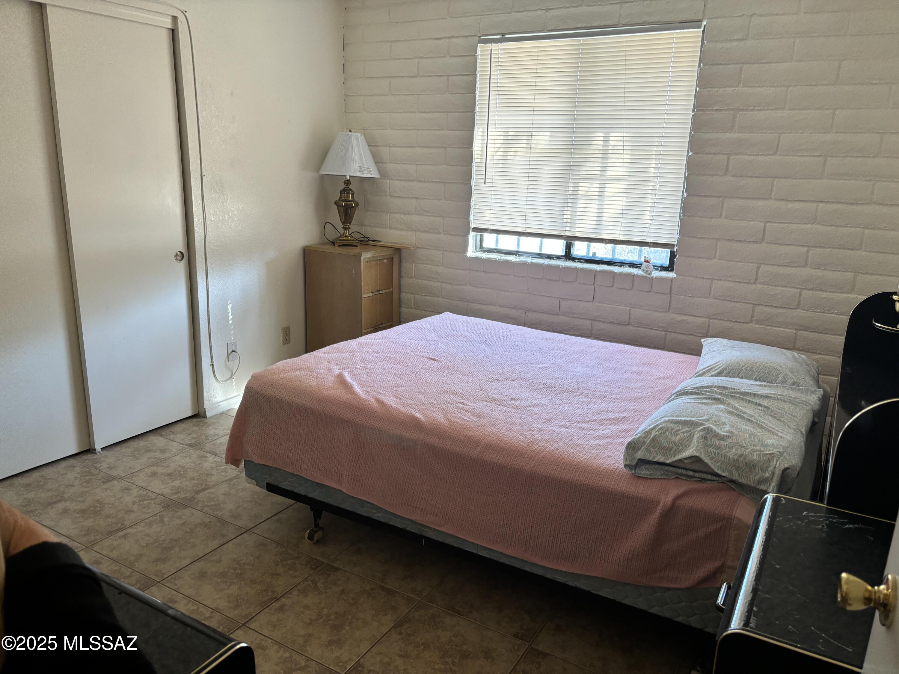 974 Calle Robalo Rio Rico, AZ 85648 - Photo 4 of 9 Gallery Image 4