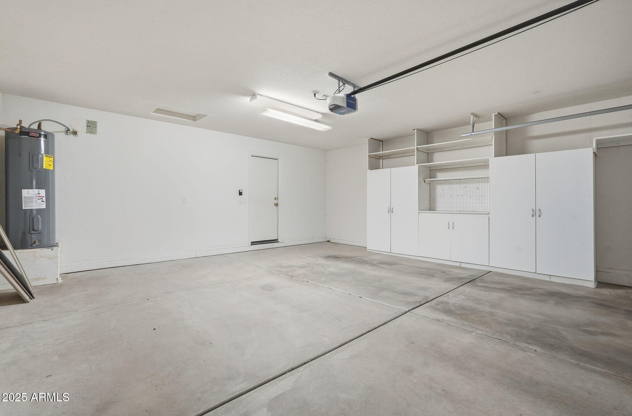 2101 South Meridian Road, Unit 354 Apache Junction, AZ 85120 - Photo 31 of 50 a view of an empty room