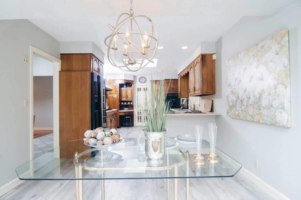262 Old Farm Road Milton, MA 02186 - Photo 8 of 27 Gallery Image 8