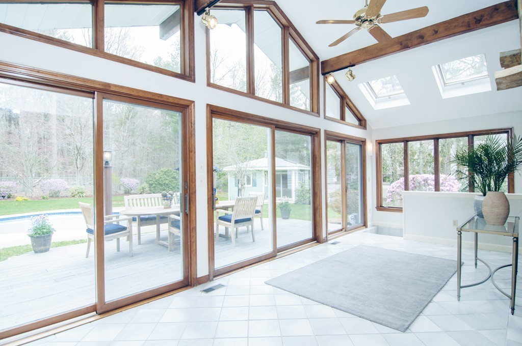 262 Old Farm Road Milton, MA 02186 - Photo 9 of 27 Gallery Image 9