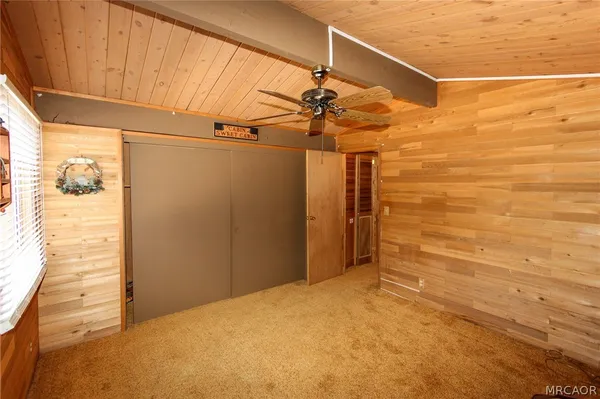 $1,600 | 692 San Bernardino Avenue, Sugarloaf, CA 92386