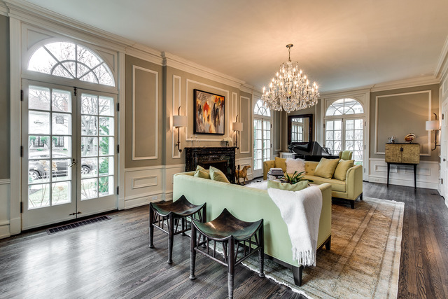 1005 Sheridan Road Evanston, IL 60202 - Photo 3 of 25 a view of a dining room with furniture window and wooden floor