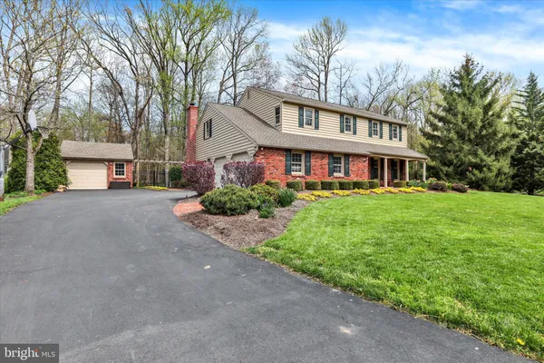 $925,000 | 300 Robin Hood Drive, Yardley, PA 19067