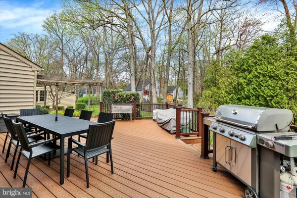 $925,000 | 300 Robin Hood Drive, Yardley, PA 19067