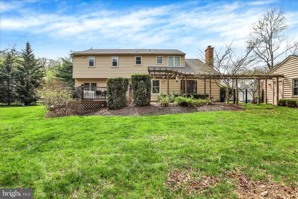 $925,000 | 300 Robin Hood Drive, Yardley, PA 19067